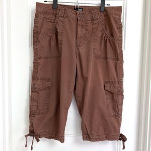 a.n.a. Capris Pants Brown Size 12